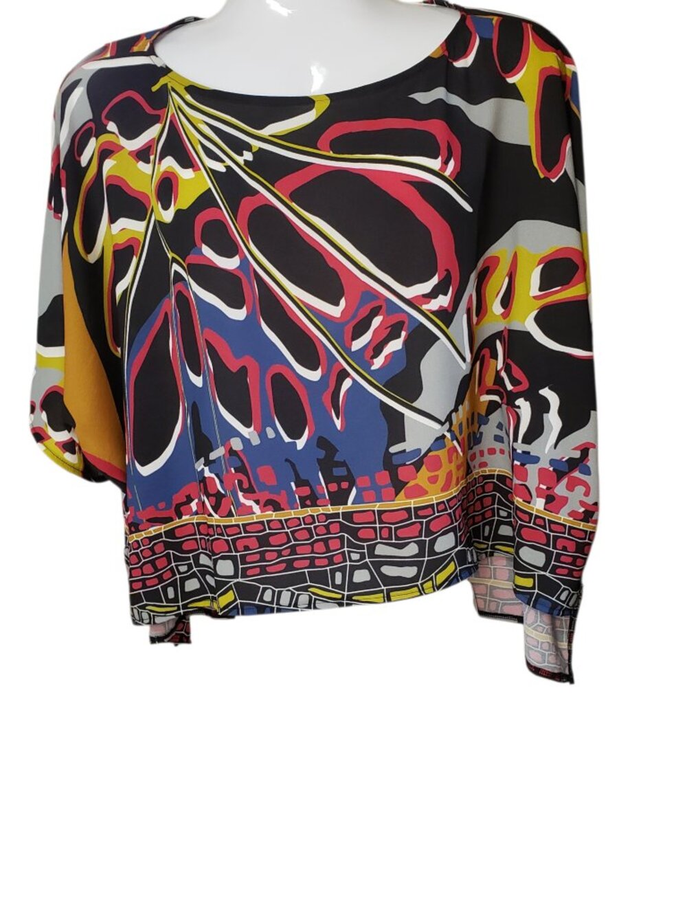 Women's Alina Topper by Kozan Boat Neck 3/4 Length Sleeve Vibrant Pattern O/S